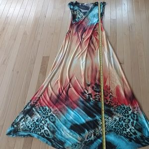 Bundle Oxygen S/M maxi dress & Roz and Ali blue/brown maxi dress